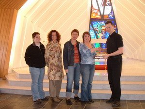 Sálmabókagjöf til Hólaneskirkju