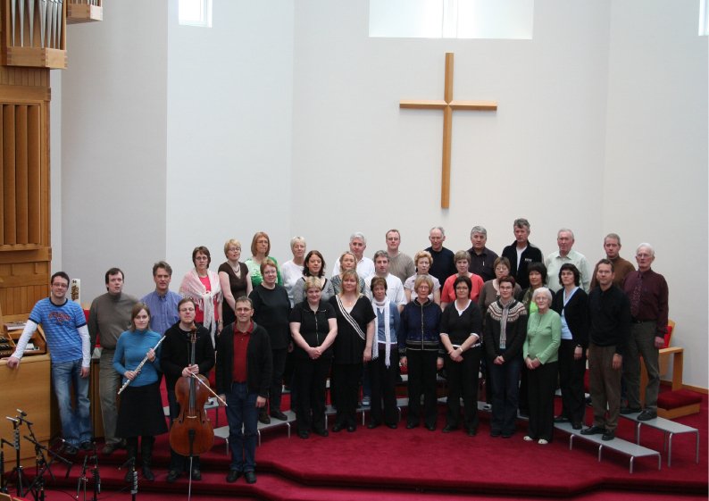 Létt dagskrá í tali og tónum í Hólaneskirkju