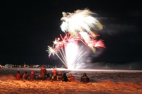 Björgunarsveitin og Ungmennfélagið þakka fyrir sig