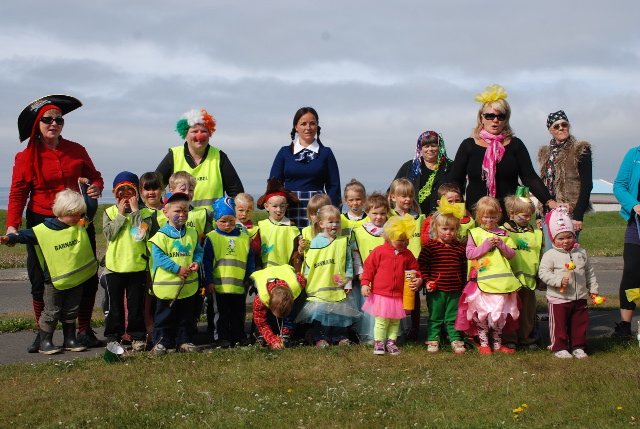 Framtíðin skemmtir sér