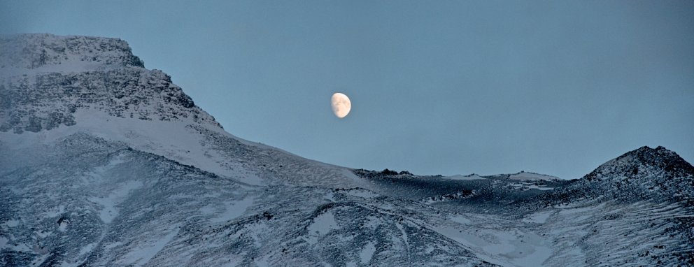 Tunglið í fjórða kvartil