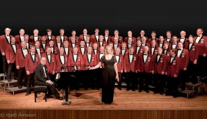 Karlakórinn Heimir í Hólaneskirkju á fimmtudaginn