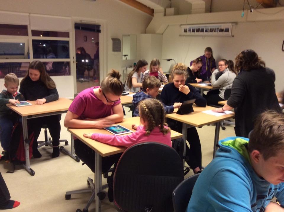 Spjaldtölvuvæðing og fjölbreyttir kennsluhættir í Höfðaskóla