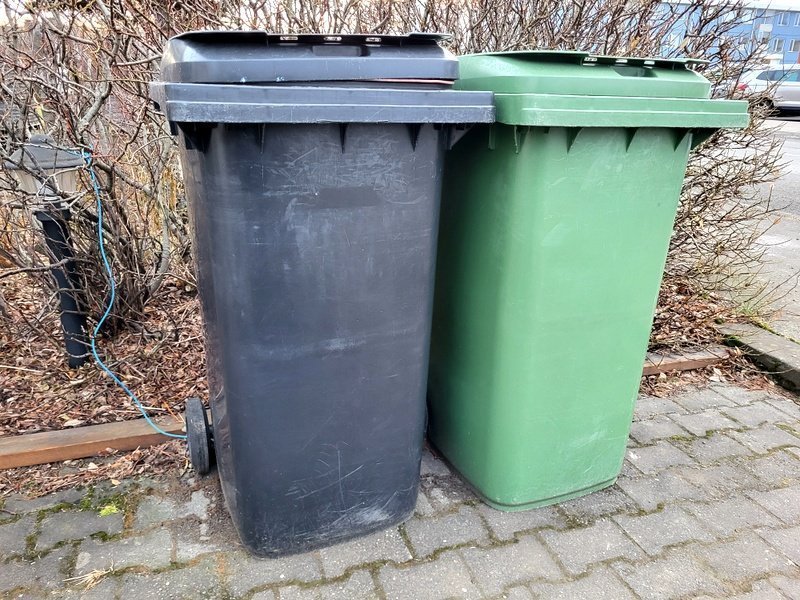 Sorphirða færist til fimmtudags