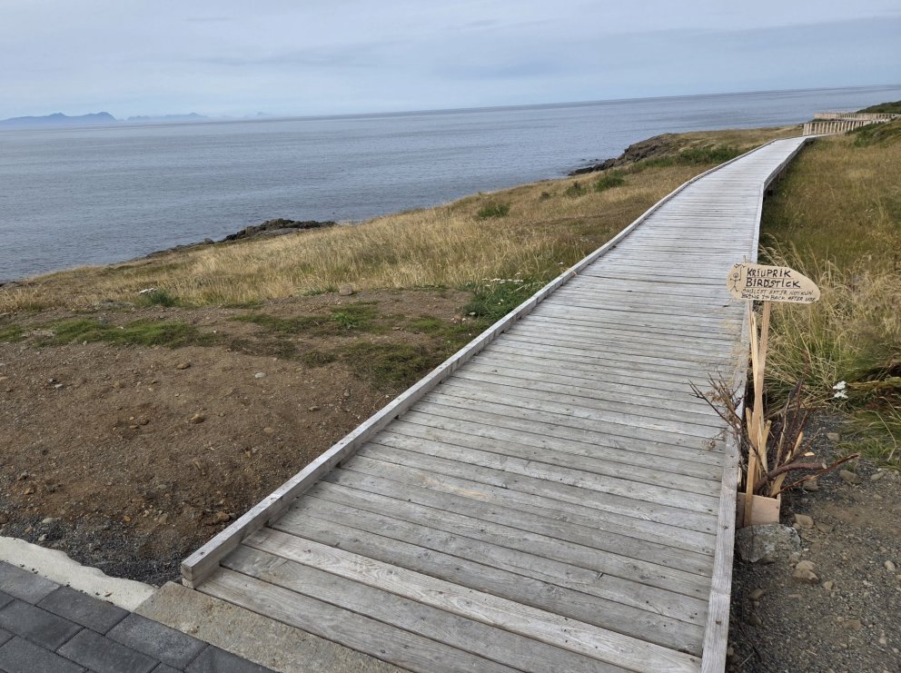 Tímabundin lokun göngustígs á Spákonufellshöfða