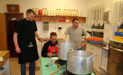 Skötuveisla á Skagaströnd