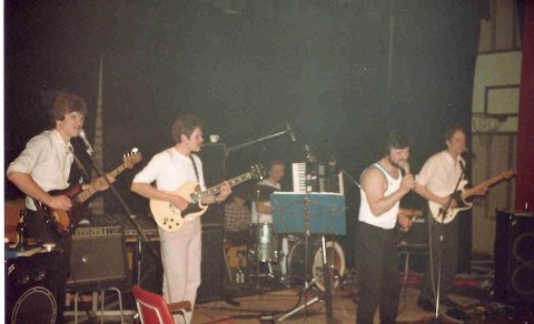 Gamlir kunningjar koma í Kántrýbæ