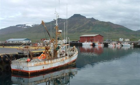 Mannlíf og fiskveiðar.