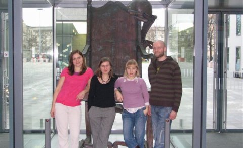 Miriam Acoustic Group heldur tónleika