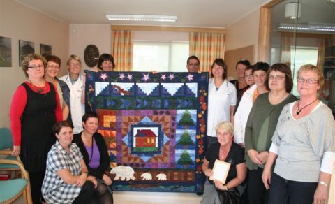 Heilsugæslan fær veggteppi