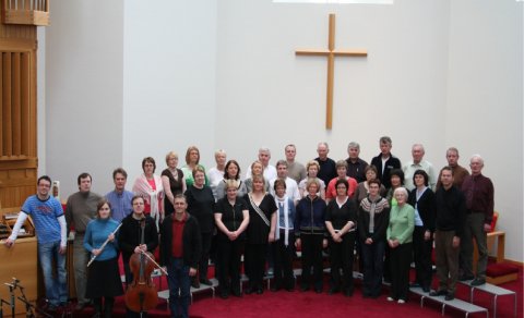 Létt dagskrá í tali og tónum í Hólaneskirkju