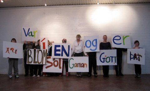 Eru listamennirnir ígildi 10.000 ferðamanna?