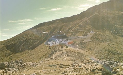 Hringdi fyrst í Kántrýbæ eftir brotlendingu