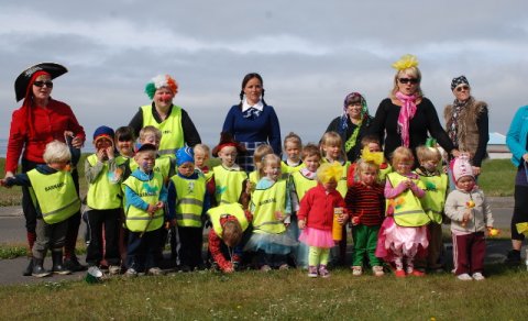 Framtíðin skemmtir sér