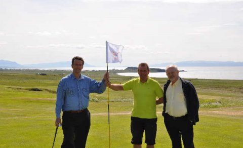 Golfblaðamaður frá Daily Mirror á Skagaströnd