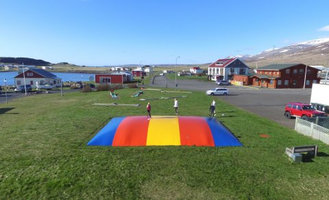 Ærslabelgur opnaður að nýju