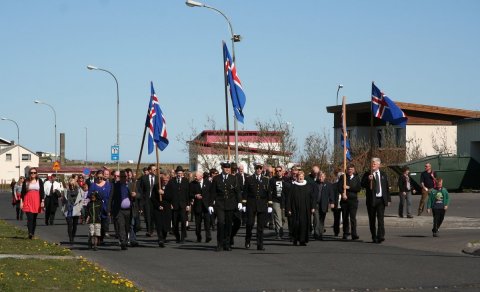 Guðsþjónusta í Hólaneskirkju Sjómannadaginn