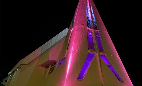 Helgistund í Hólaneskirkju