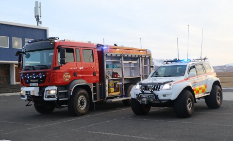 Nýjar bifreiðar Slökkviliðs Skagastrandar og Björgunarsveitarinnar Strandar
